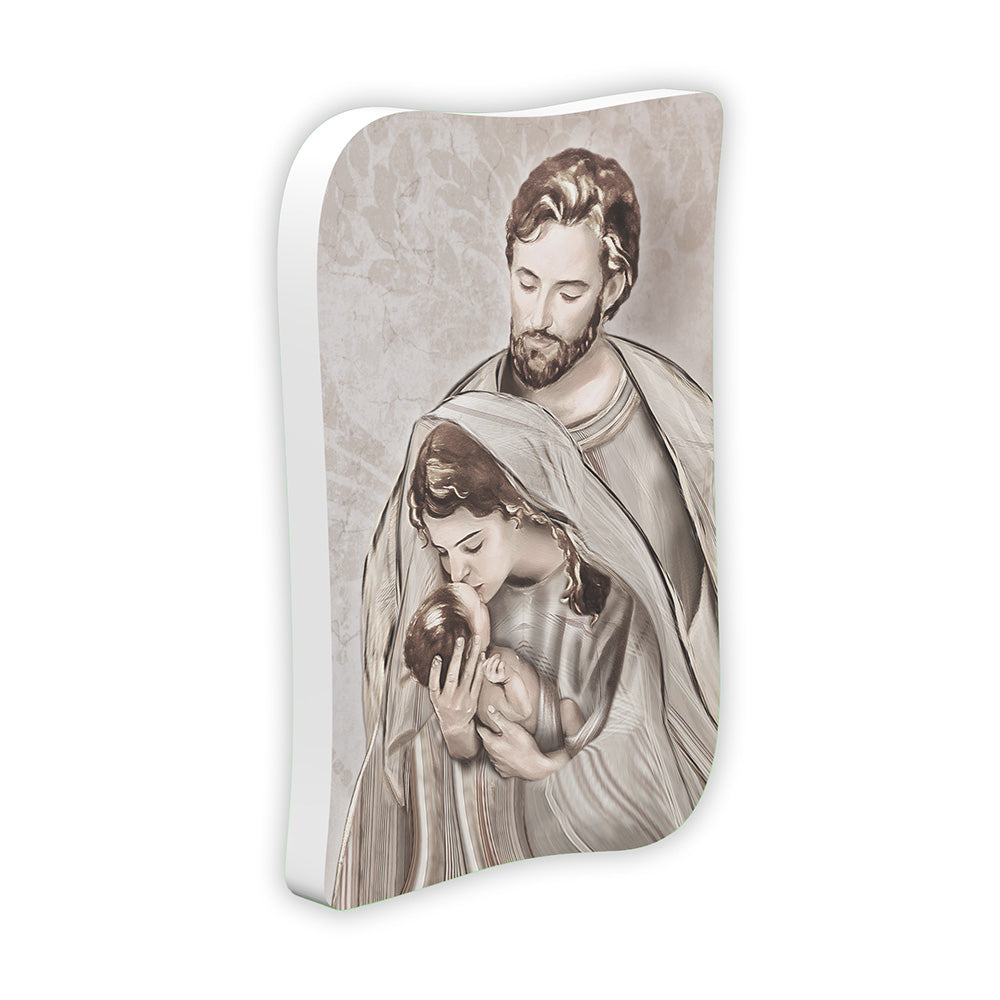 Bomboniera Sacra Famiglia in tonalità seppia e beige, Madonna che bacia Gesù Bambino sorretto tra le mani, San Giuseppe sullo sfondo