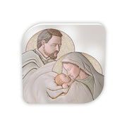 Bomboniera quadrata con Sacra Famiglia in primo piano, aureole dorate e sfondo bianco lucido, arricchita da dettagli caldi ed eleganti.