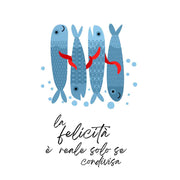 Sottopentola in ceramica quadrata con un'illustrazione artistica di pesci colorati in stile marino, su sfondo chiaro con dettagli acquatici.