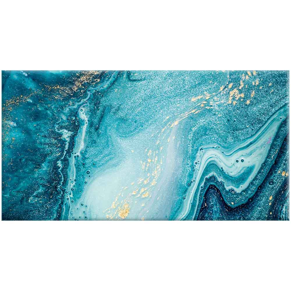 Quadro in plexiglass o vetro con onde fluide e colori sfumati, creando un effetto astratto e moderno.