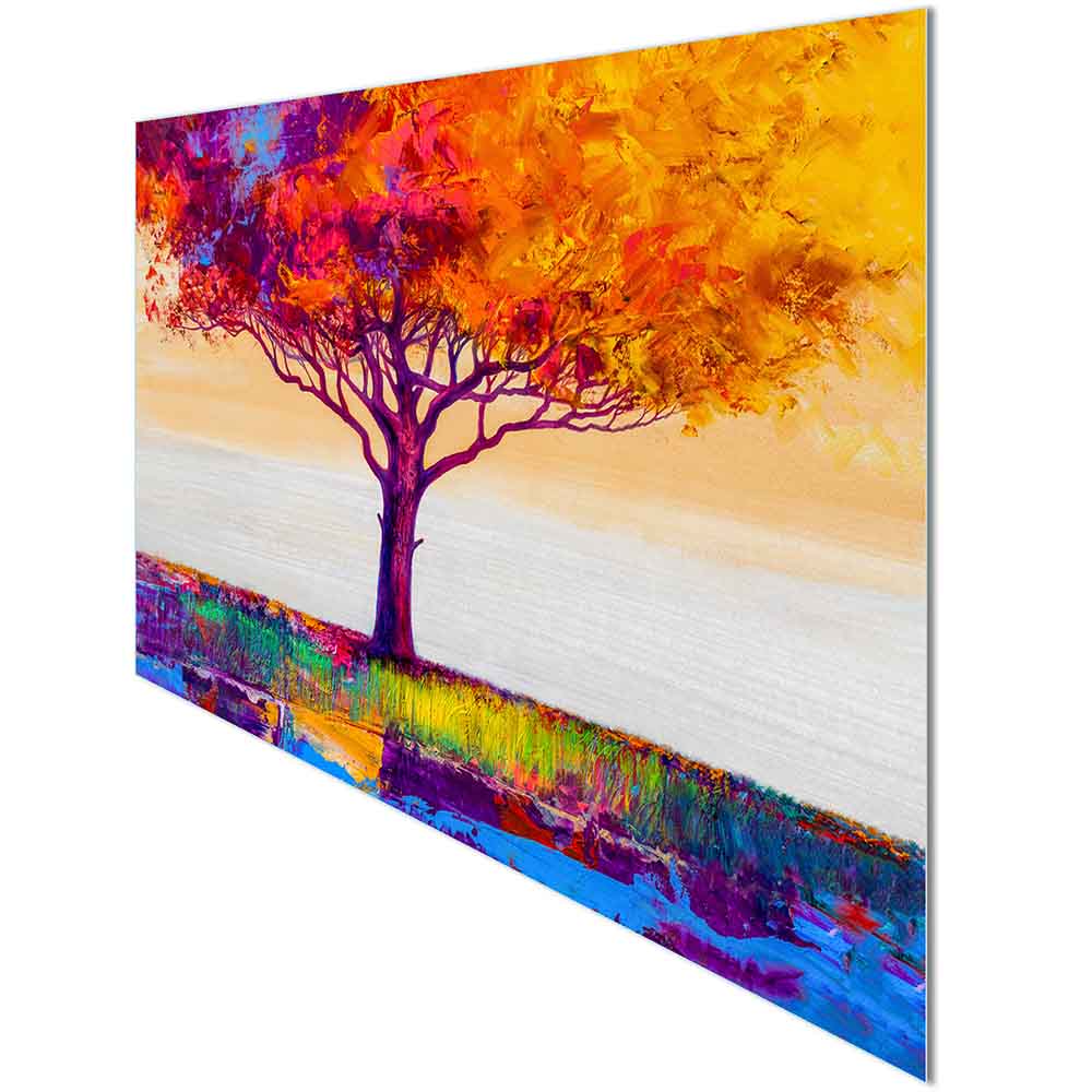 Quadro in plexiglass o vetro con silhouette d’albero astratta e vivace, visione angolata con dettagli cromatici in rilievo.