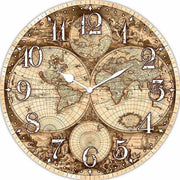 Orologio alluminio rotondo con antica mappa del mondo in stile vintage. Toni seppia e dettagli cartografici raffinati, perfetto per ambienti classici.