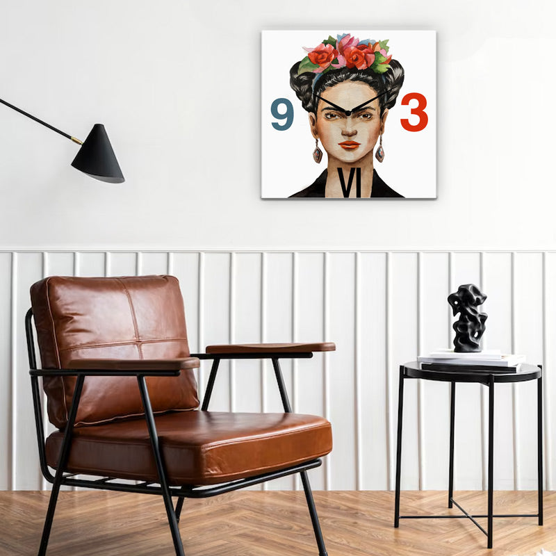 orologio da parete quadrato raffigurante frida kahlo