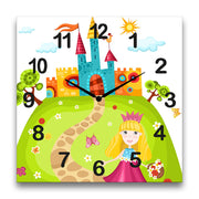 orologio da parete per cameretta colorato con un castello e una principessa