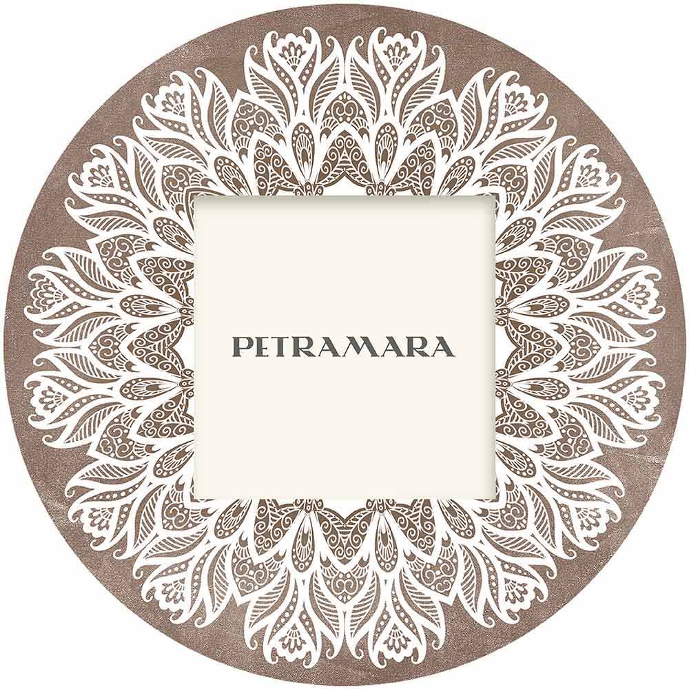 Portafoto vetro rotondo con elaborato decoro mandala, ispirazione orientale per un tocco artistico unico.