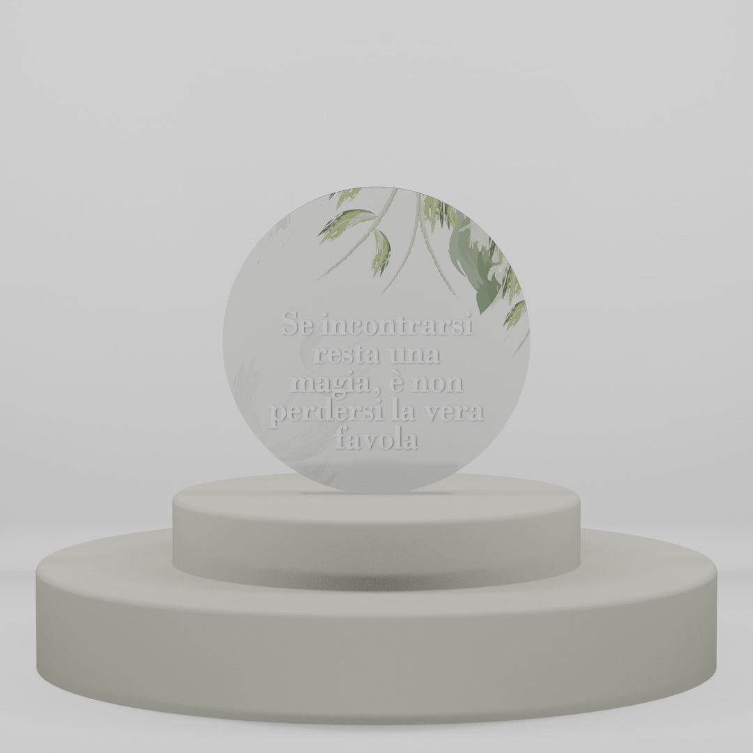 Carica video: Magnete in legno "Incontrarsi" - Frase Romantica con Foglie Verdi (confezione da 12pz)