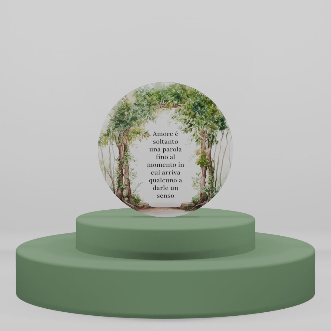 Carica video: Magneti in legno "Amore è soltanto una parola" - Sentiero nel Bosco (confezione da 12pz)