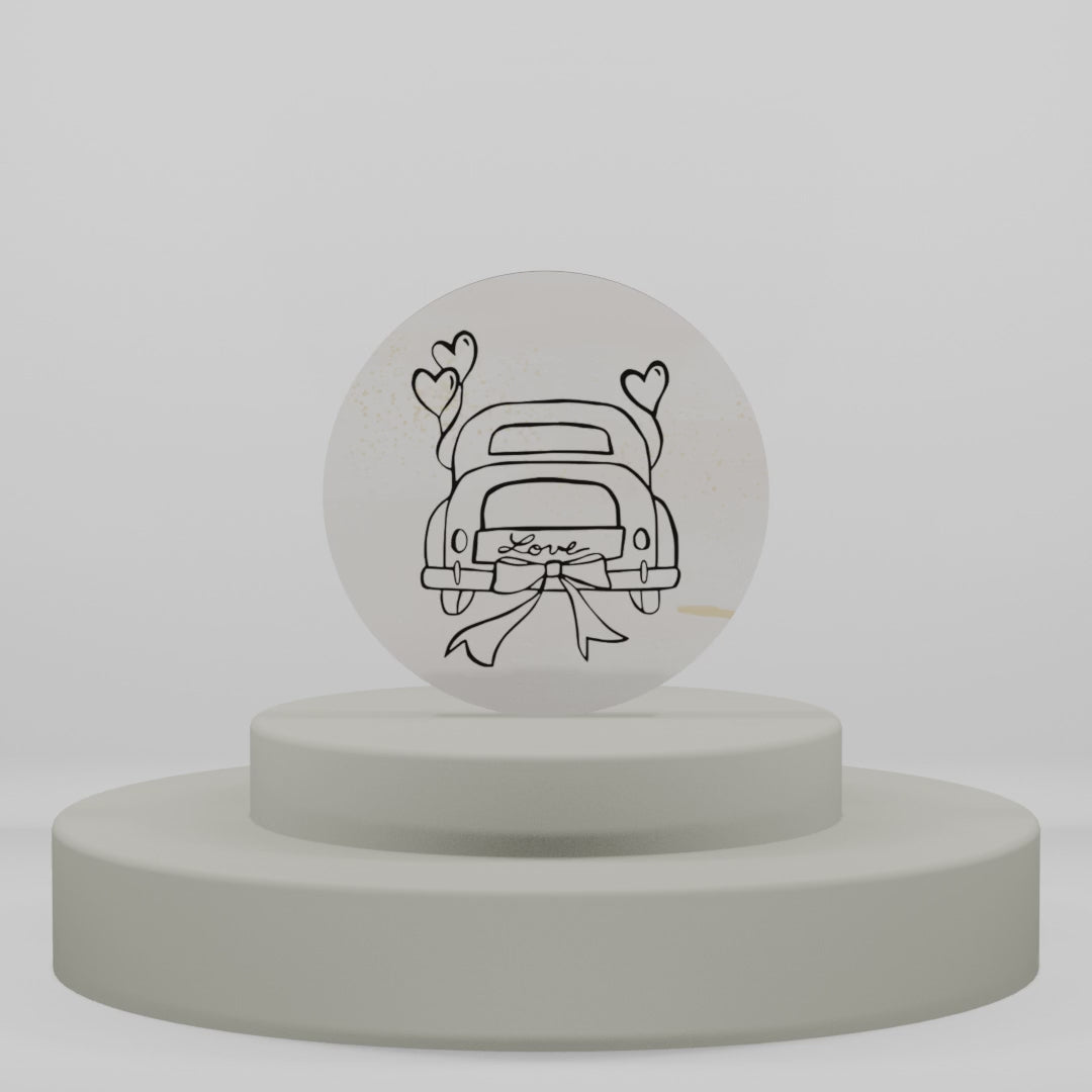 Carica video: Magnete in legno "Just Married" - Auto Vintage con Cuori (confezione da 12pz)