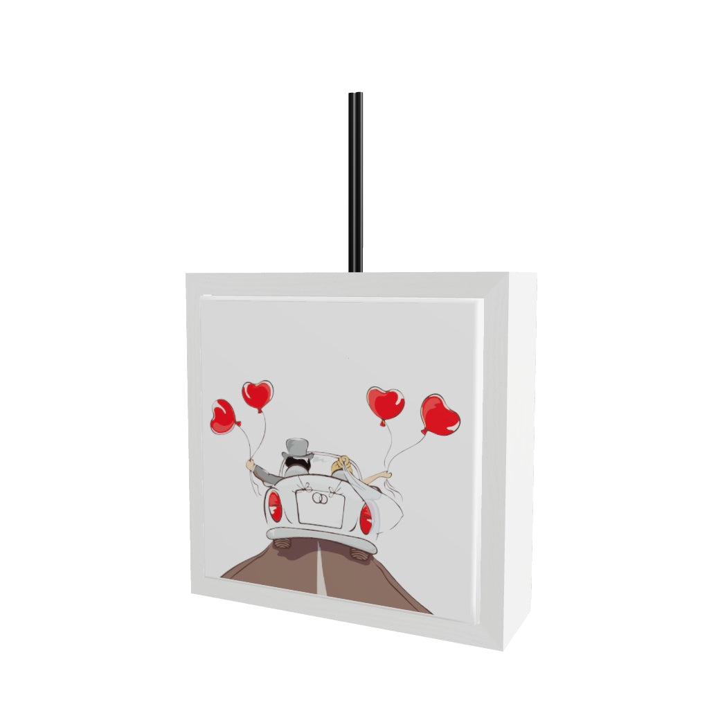 Modello 3D profumatore ceramica bianco con decoro matrimonio: sposi in auto bianca con palloncini rossi a cuore, bastoncini diffusori neri