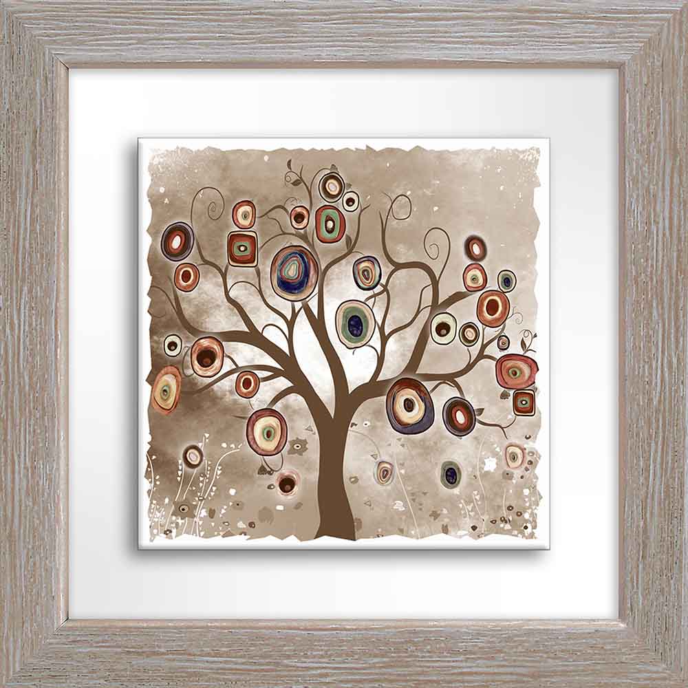 Quadretto in ceramica beige con albero marrone e chioma a cuori, stile semplice e simbolico.