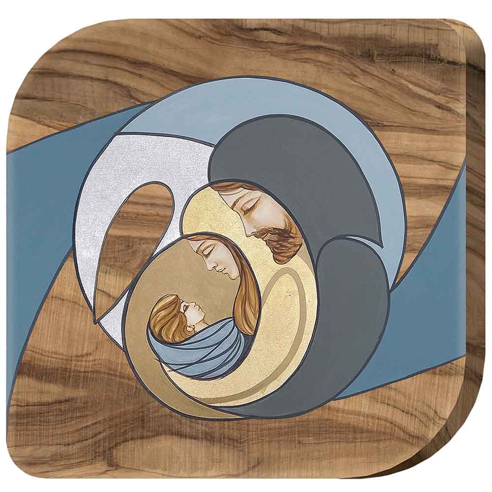 Quadretto in legno d'ulivo con rappresentazione colorata della Sacra Famiglia, realizzata con un design artistico delicato.