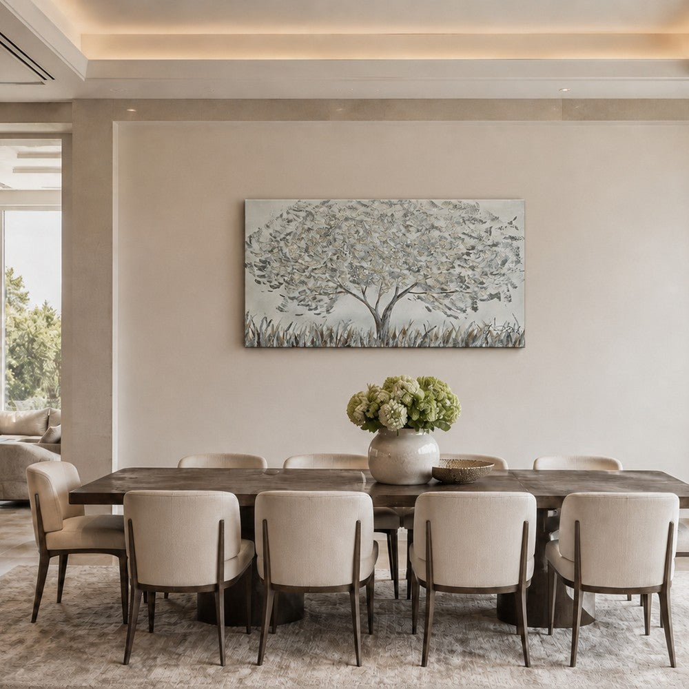Quadro Albero Grey Glitter esposto in una sala da pranzo moderna con arredi nei toni neutri.