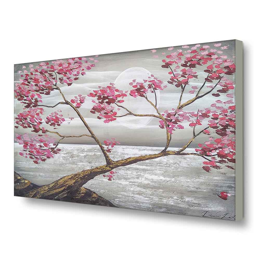Quadro dipinto a mano con albero dai fiori rosa, inquadrato lateralmente per esaltarne i dettagli e la profondità del paesaggio lunare.