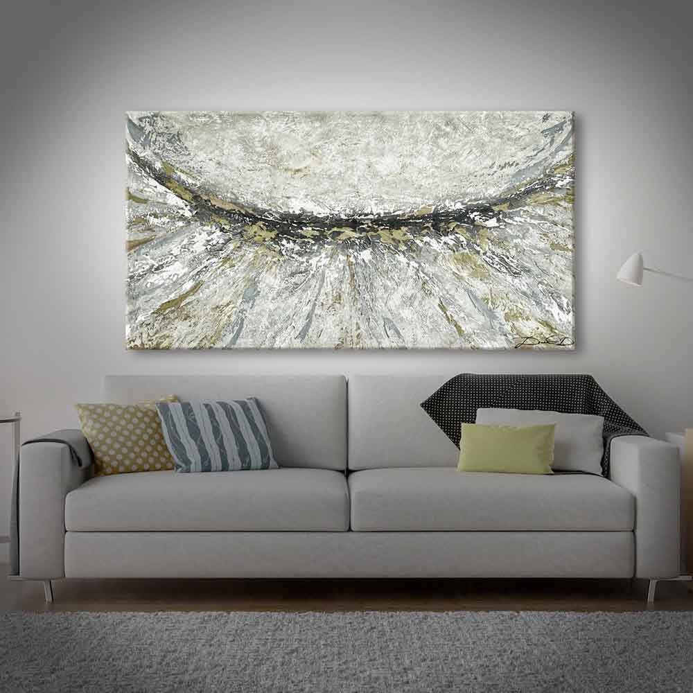 Quadro dipinto a mano con texture astratta dai toni grigi, sovrapposizioni materiche e contrasti delicati, perfetto per un ambiente moderno.