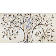 Quadro su tela con decorazione dell'Albero della Vita, i rami armoniosi racchiudono una figura di una famiglia unita in un abbraccio.